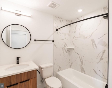 4408 Lancaster Avenue - Photo Thumbnail 6