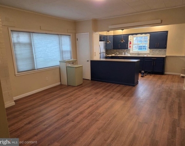 26 Willow Street - Photo Thumbnail 6