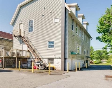 26 Willow Street - Photo Thumbnail 2