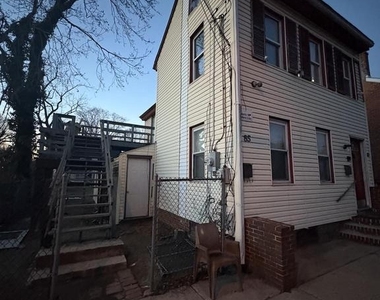 85 Union Street - Photo Thumbnail 3
