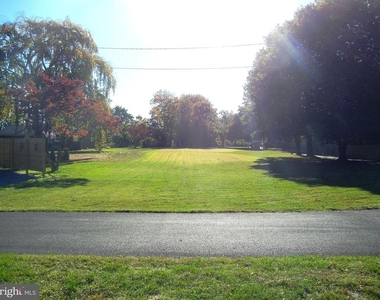 1616 N Main Street - Photo Thumbnail 4