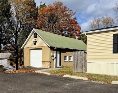 1616 N Main Street - Photo Thumbnail 26