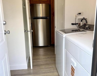 1616 N Main Street - Photo Thumbnail 24