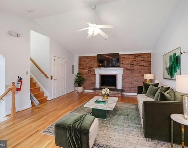 711 Lamberton Drive - Photo Thumbnail 26
