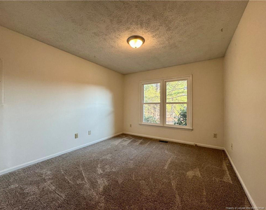 115 Zane Drive - Photo Thumbnail 16