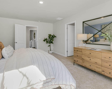 510 Ashley Run - Photo Thumbnail 14