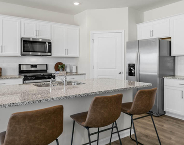510 Ashley Run - Photo Thumbnail 3