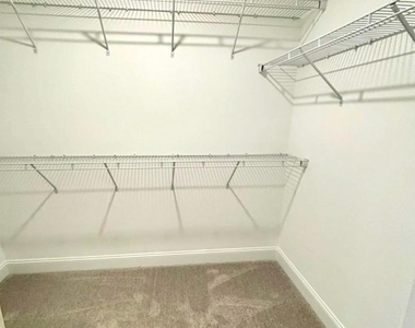 986 Bonanza Lane - Photo Thumbnail 12