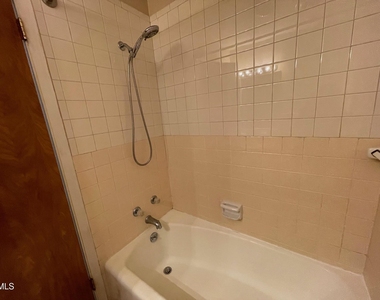 280 Montague Road - Photo Thumbnail 11