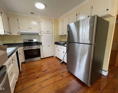 280 Montague Road - Photo Thumbnail 23