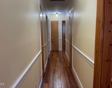 280 Montague Road - Photo Thumbnail 7