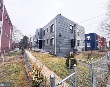 4630 Hillside Road Se - Photo Thumbnail 27