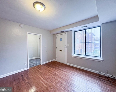 4630 Hillside Road Se - Photo Thumbnail 10