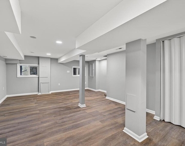 632 Franklin Street Ne - Photo Thumbnail 11