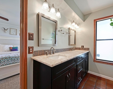 9209 Rock Way Dr - Photo Thumbnail 19