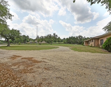 9209 Rock Way Dr - Photo Thumbnail 31