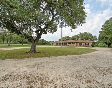 9209 Rock Way Dr - Photo Thumbnail 3