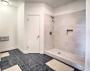 15805 Richards Dr - Photo Thumbnail 16