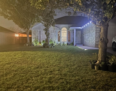 507 Clear Spring Ln - Photo Thumbnail 19