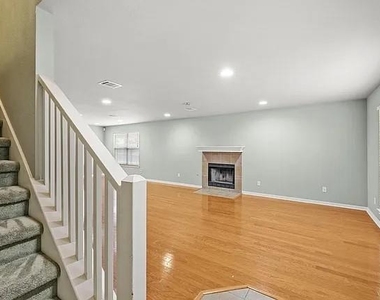 2200 N Shields Dr - Photo Thumbnail 7