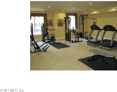 8539 W Gate Prwy - Photo Thumbnail 29