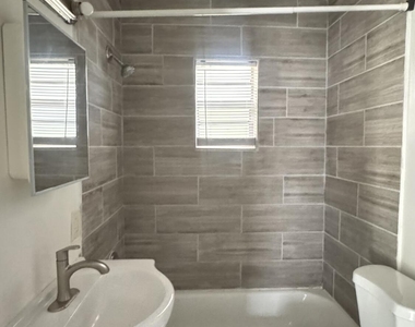 1052 Maynard Street - Photo Thumbnail 5