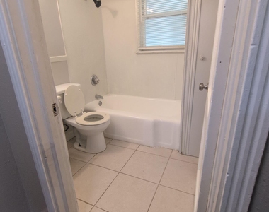 1037 Detroit Street - Photo Thumbnail 15