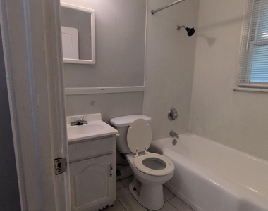 1037 Detroit Street - Photo Thumbnail 16