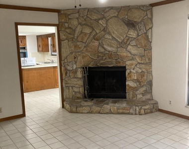 5240 River Park Drive - Photo Thumbnail 3
