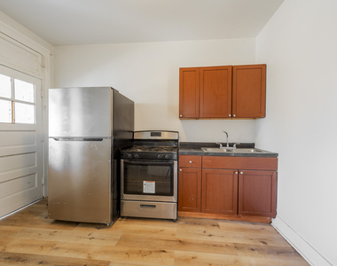 7831 S Kingston Avenue - Photo Thumbnail 13