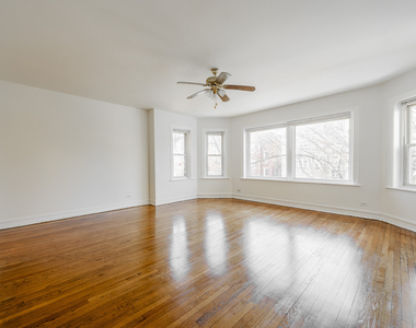 7831 S Kingston Avenue - Photo Thumbnail 4