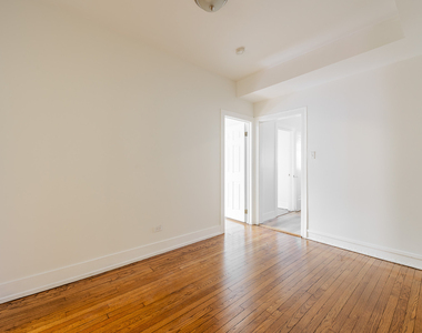 7831 S Kingston Avenue - Photo Thumbnail 10