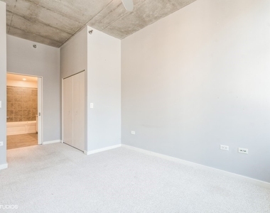 235 W Van Buren Street - Photo Thumbnail 15