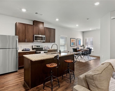 705 Charles Hardy Parkway - Photo Thumbnail 9