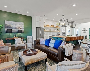 705 Charles Hardy Parkway - Photo Thumbnail 5
