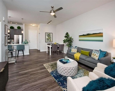 1490 W Ernest Barrett Parkway W - Photo Thumbnail 11