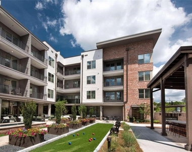 1490 W Ernest Barrett Parkway W - Photo Thumbnail 27