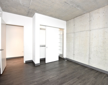 60 E Randolph Street - Photo Thumbnail 43