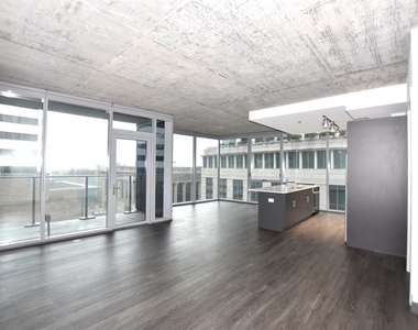 60 E Randolph Street - Photo Thumbnail 19