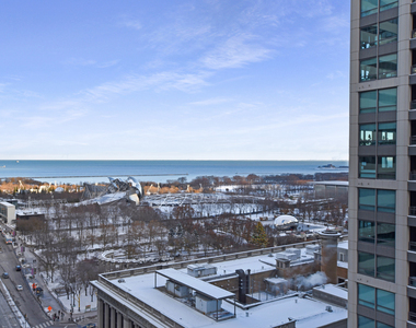 60 E Randolph Street - Photo Thumbnail 17