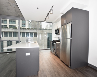 60 E Randolph Street - Photo Thumbnail 30