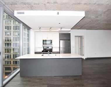60 E Randolph Street - Photo Thumbnail 28