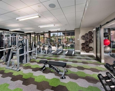 1490 W Ernest Barrett Parkway W - Photo Thumbnail 21