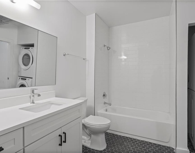 230 18th Street - Photo Thumbnail 22