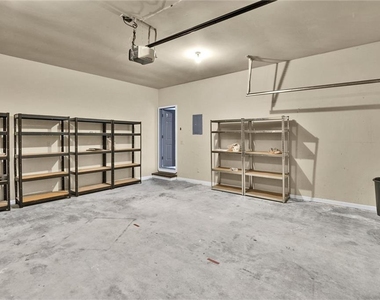 514 Rams Court - Photo Thumbnail 26