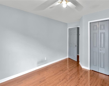 514 Rams Court - Photo Thumbnail 36