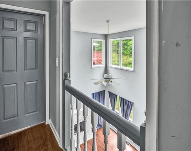 514 Rams Court - Photo Thumbnail 29