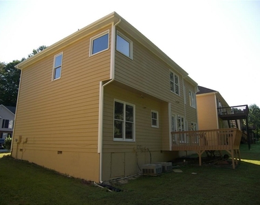 514 Rams Court - Photo Thumbnail 11