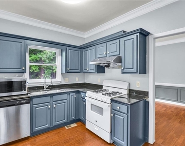 514 Rams Court - Photo Thumbnail 14