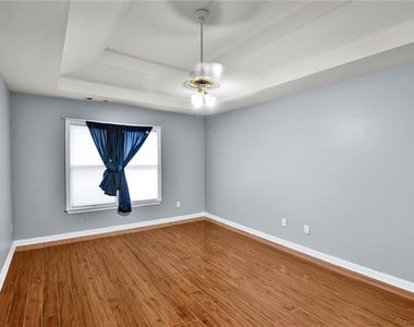 514 Rams Court - Photo Thumbnail 45